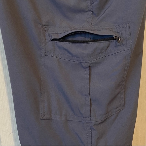 The North Face Men’s Convertible Hiking Cargo Pants Shorts Gray Size Medium - Picture 14 of 15